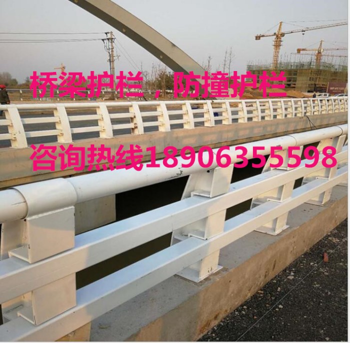 橋梁防撞護(hù)欄，防撞欄桿